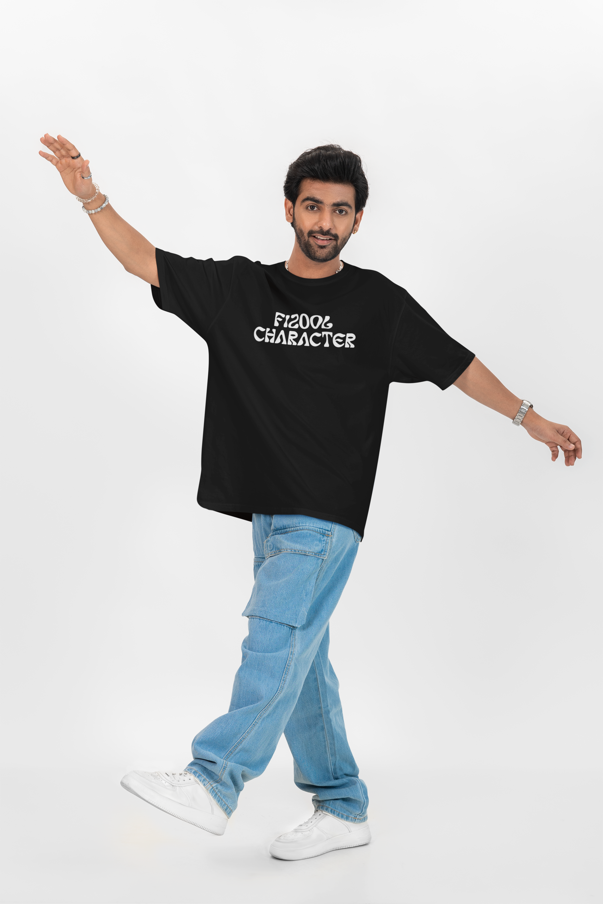 Sophisticated Men Fizool Character Oversized T-Shirt – Black 2025 at ShopCircuit | ONDC