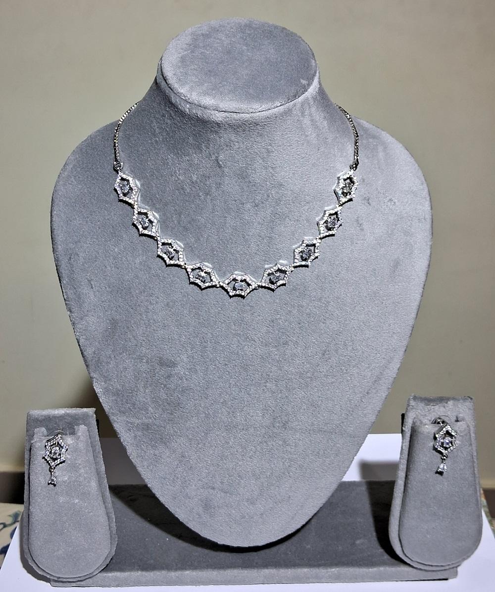 necklace ad