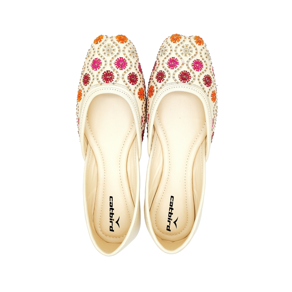 Trendy Women Punjabi Stone Work Ethnic Jutti 2025 at ShopCircuit | ONDC