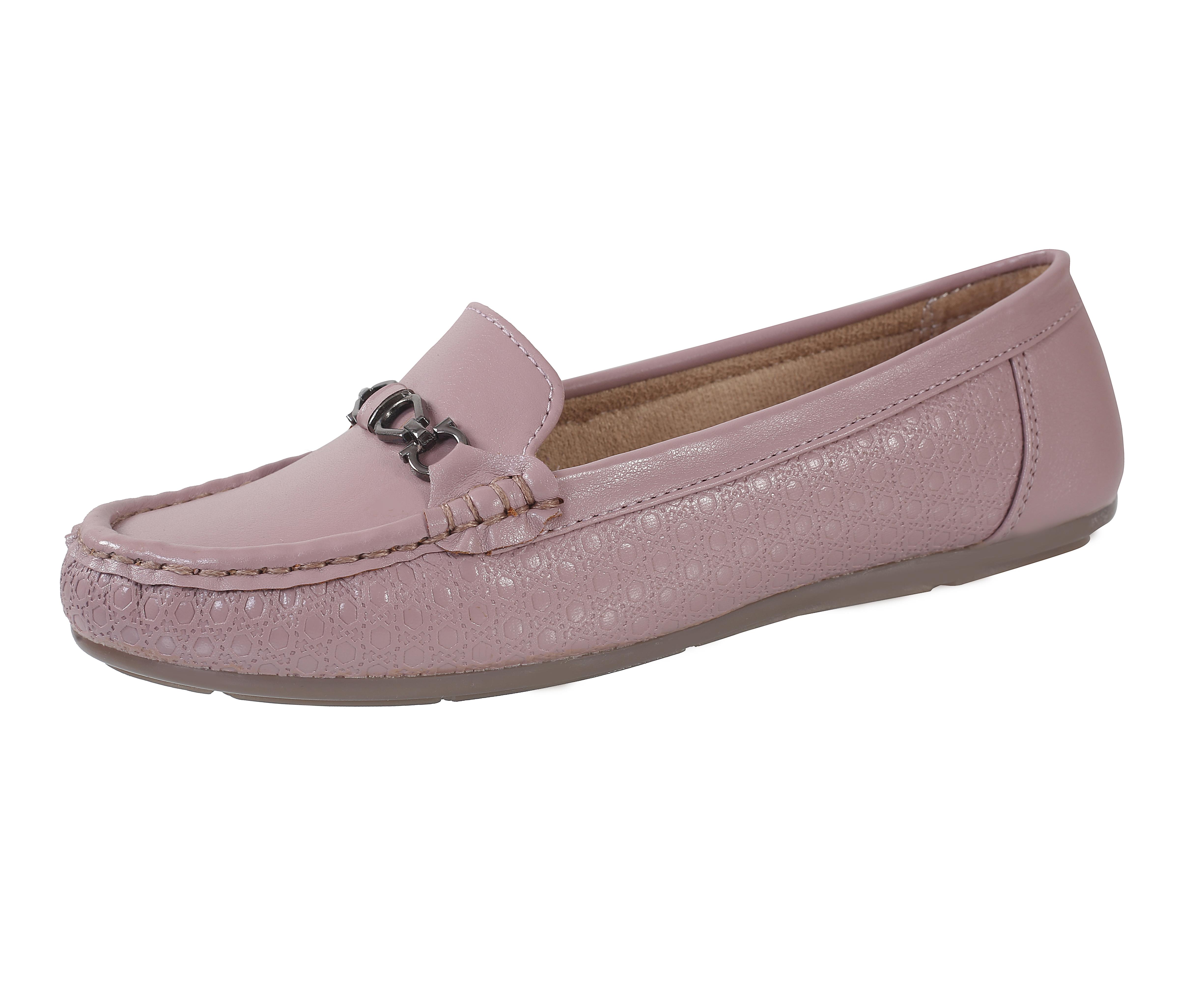 Elegant Women Flat Soft Comfortable Loafer 2025 at ShopCircuit | ONDC