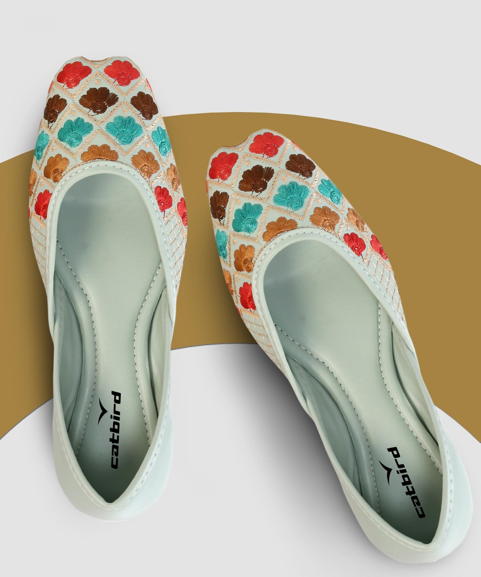 Affordable Women Women's Multi Thread Emboidery Jutti 2025 at ShopCircuit | ONDC