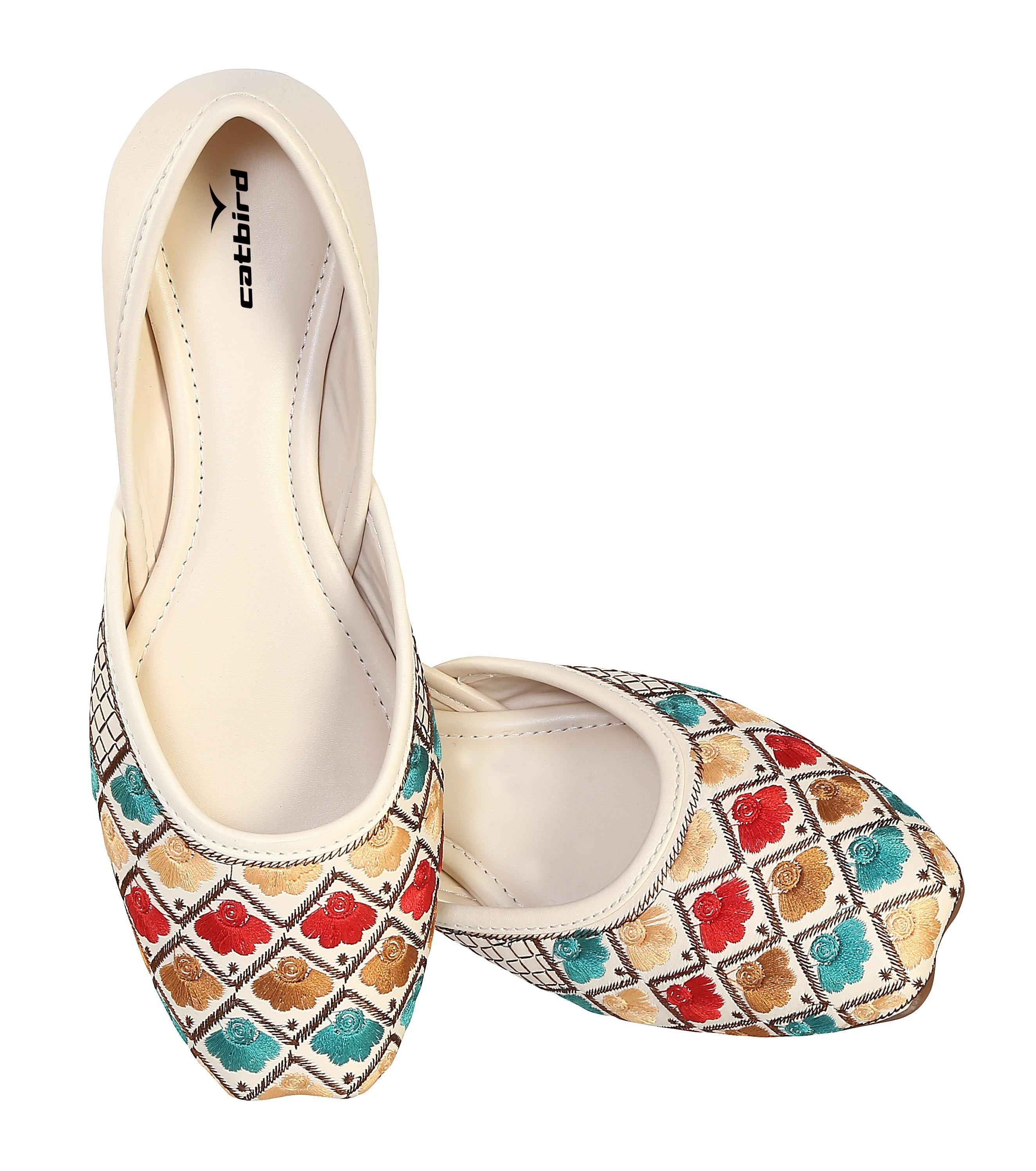 Affordable Women Women's Multi Thread Emboidery Jutti 2025 at ShopCircuit | ONDC
